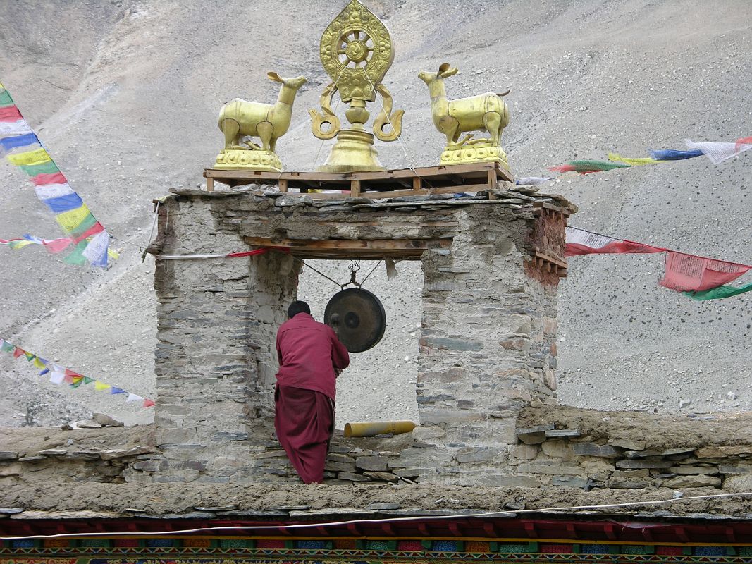 3 Rongbuk Monastery 2 Rongbuk Monastery Dharma Wheel